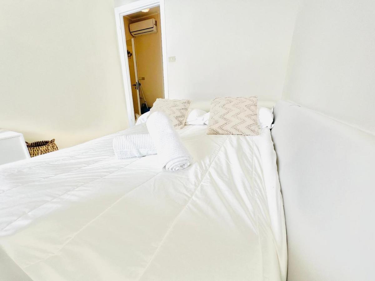 Suite Sunset 7 - Fronte Mare Sanremo Exterior photo
